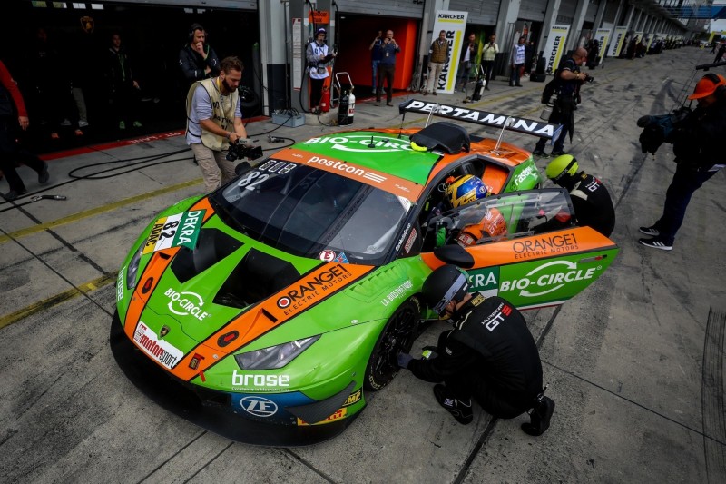 Nürburgring-Sieger im GT-Masters nachträglich disqualifiziert