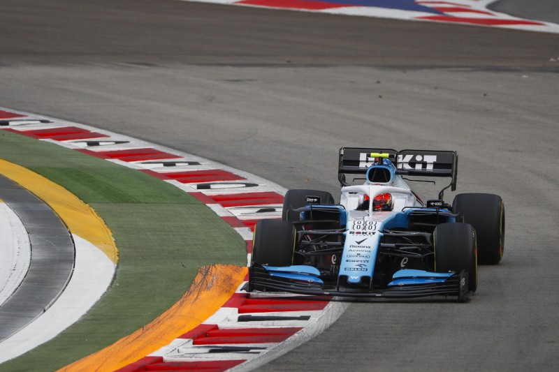 Russell zwischenzeitlich auf P7: Härtester Tag in der Formel 1