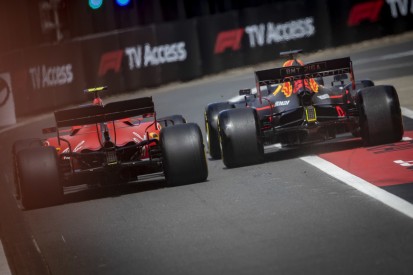 Hartes Racing: Verstappen begrüßt neue Linie der FIA