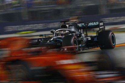 "WM noch nicht gewonnen": Hamilton nimmt Mercedes in die Pflicht