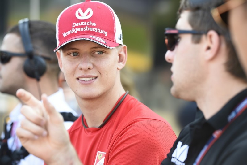 Mick Schumachers Zwischenbilanz: Was die Formel 2 so schwierig macht