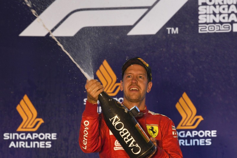 Vettel-Umfrage: Leser sehen nach Singapur noch keine klare Wende