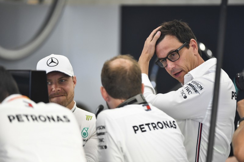 Wegen Rassismus: Mercedes hat vier Mitarbeiter entlassen