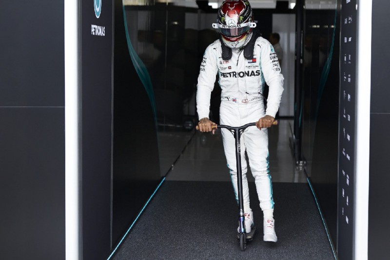 FIFA-Turnier & Tyrrell-Modellauto: Das Ersatzprogramm der Formel-1-Fahrer