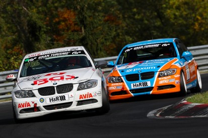 Titelkampf am Nürburgring: Wird Gott VLN-Meister?