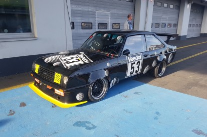 Letzte VLN-Runde für Andreas Schall mit Escort RS2000 und DTM-Astra