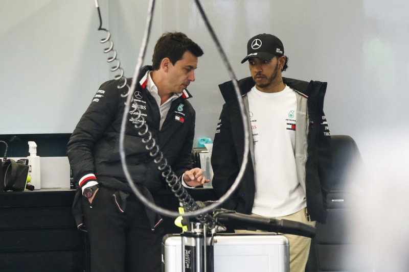 Toto Wolff: Mercedes-Formkurve liegt nicht an Lewis Hamilton