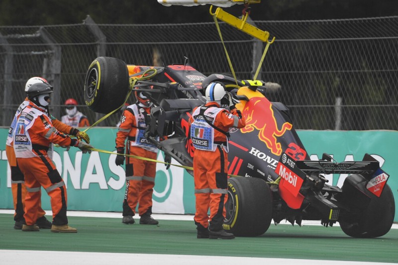 Albon im Ersatzchassis: Red Bull mit Engpass bei Ersatzteilen