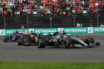 Bottas fügt Verstappen Reifenschaden zu: "Er kam aus dem Nichts"