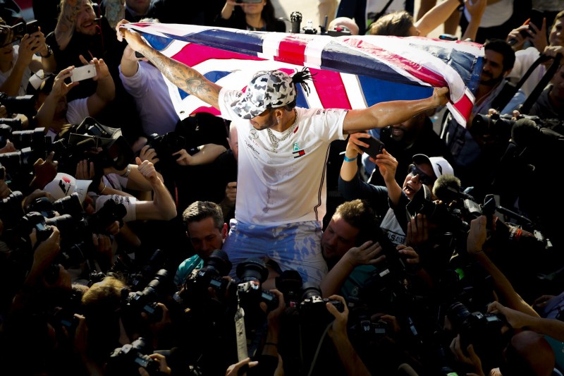 Lewis Hamilton: Jetzt nimmt er "Schumi" ins Visier!