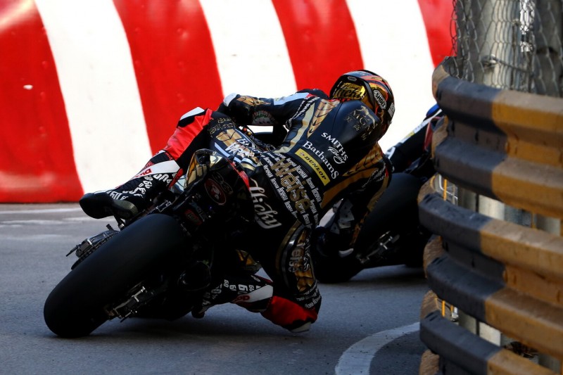Abbruch nach Crash in Macau: Motorrad-Rennen ohne Sieger