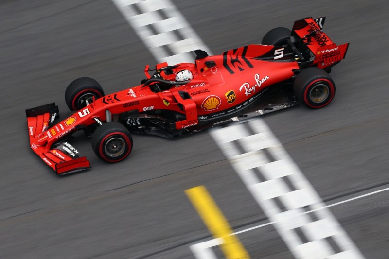 Sebastian Vettel rechnet mit "sehr schwierigem" Brasilien-Rennen