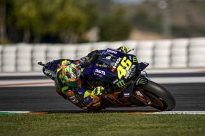 Vinales auf neuer Yamaha Schnellster im Test, Rossi mit technischen Problemen