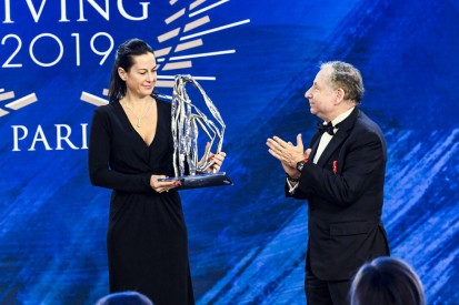 FIA-Gala in Paris: Bewegender Auftritt von Birgit Lauda