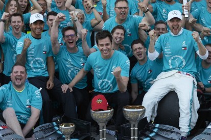 Trotz Aussicht auf Hamiltons Rekordtitel: Wolff drückt beiden Fahrern die Daumen