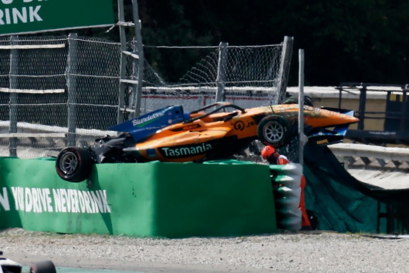 Nach Horrorunfall mit Wirbelbruch: Peroni vor Rückkehr in die Formel 3