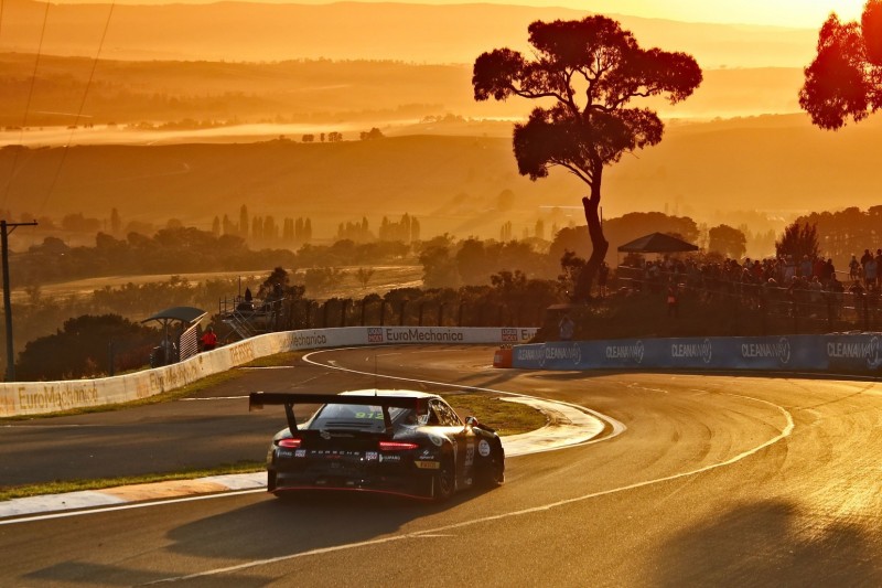 Infos 12h Bathurst 2020: Livestream, Zeitplan, Starterliste u.v.m.