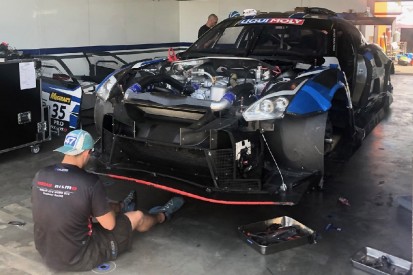 12h Bathurst 2020: Nissan verliert ein Auto nach Bestzeit