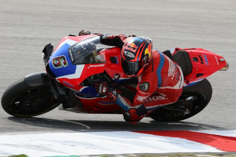 Stefan Bradl nimmt Marc Marquez Arbeit ab: Viele neue Honda-Teile in Sepang