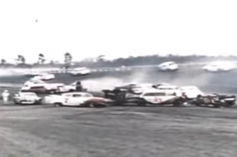 Heute vor 60 Jahren: Der größte NASCAR-Crash aller Zeiten