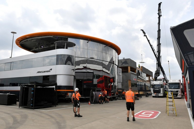 Wie McLaren ohne eigenes Motorhome klarkommen würde
