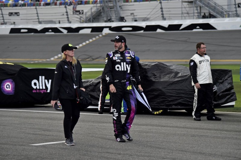 Regen bremst NASCAR aus: Daytona 500 wird Montag fortgesetzt