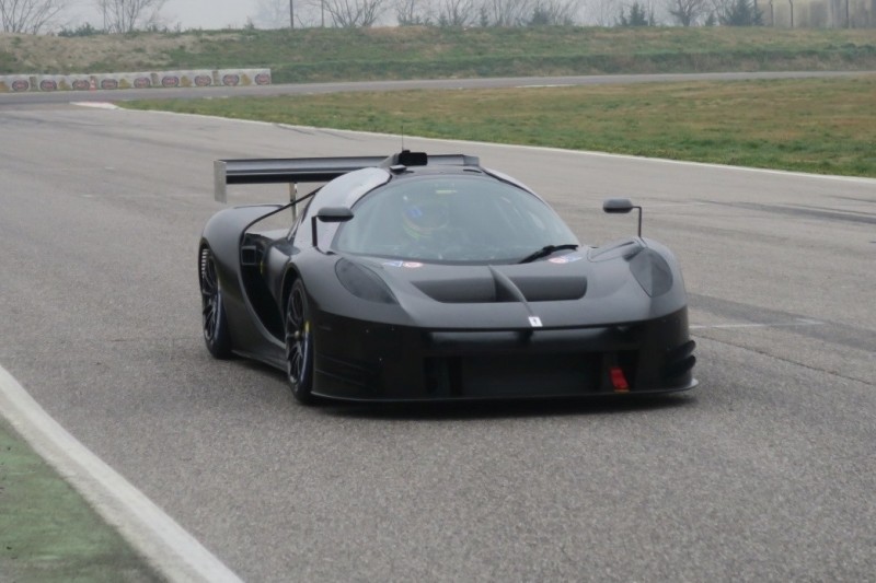 Video: Glickenhaus SCG004C Shakedown mit rassigem V8-Sound
