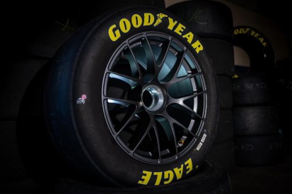 Die NASCAR-Woche: Wechsel auf Zentralmutter, Newman besucht Basis