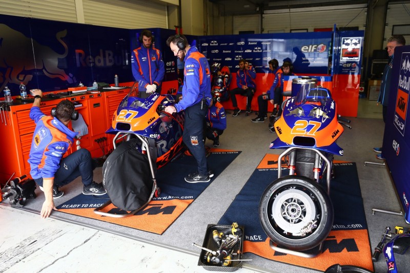 MotoGP plant Entwicklungsstopp bis Ende 2021, um Kosten zu sparen