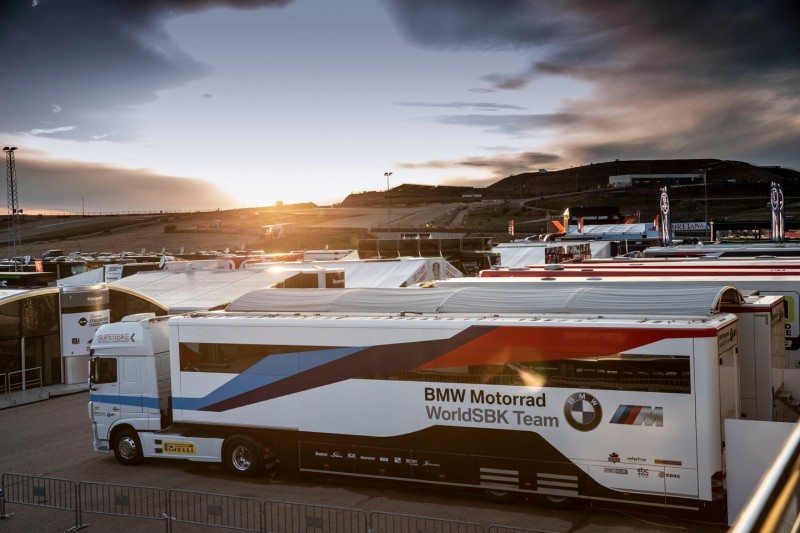 Coronavirus: BMW sagt Teilnahme an Motorrad-Messen und Race-Trophy ab