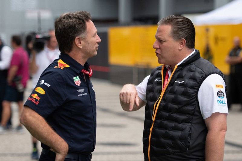 Zak Brown: Ferrari & Red Bull spielen bei Budgetgrenze "mit dem Feuer"