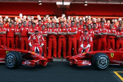 #1-Fahrer, Teamchef & Co.: Das ist das beste F1-Team aller Zeiten!