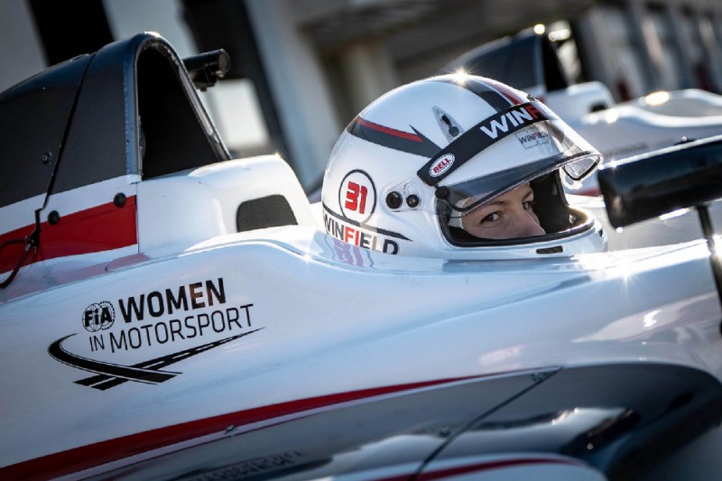 FIA und Ferrari möchten wieder eine Frau in die Formel 1 bringen