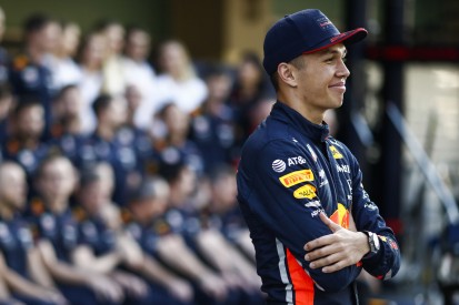 "Schlechte Verbindung": Alexander Albon klagt nach letztem virtuellen Grand Prix