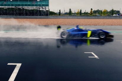 McLaren-Fahrer testen in Silverstone - aber ohne Formel-1-Autos!