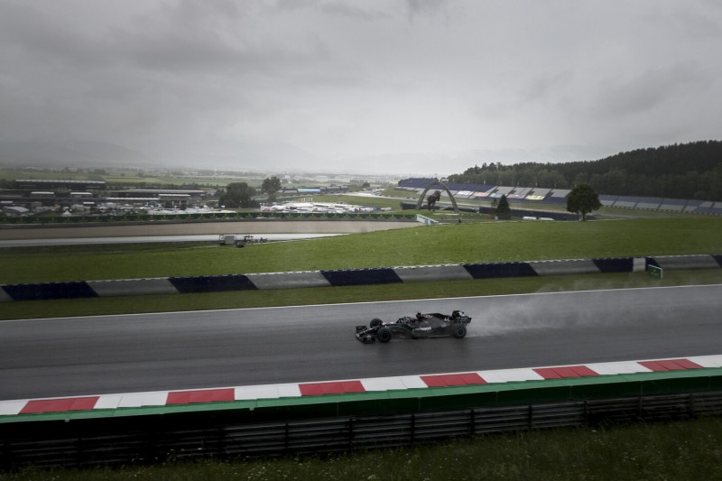 Toto Wolff gratuliert FIA-Rennleiter Michael Masi: Alles richtig gemacht!