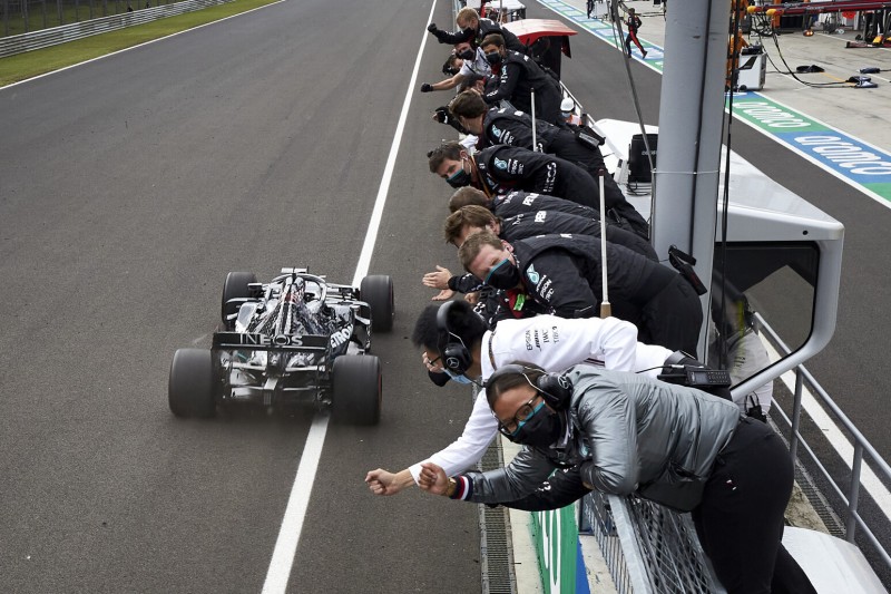 Hamilton pfeift auf Mercedes-Ansage: "Ich gebe keinen Punkt auf!"
