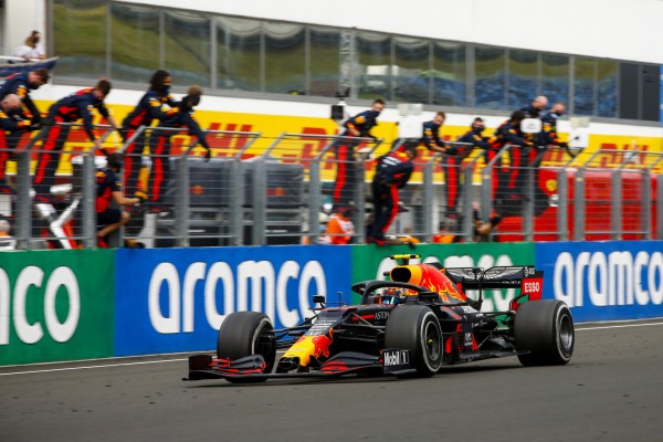 Das Red-Bull-Wunder: So schwierig war die Reparatur in Ungarn