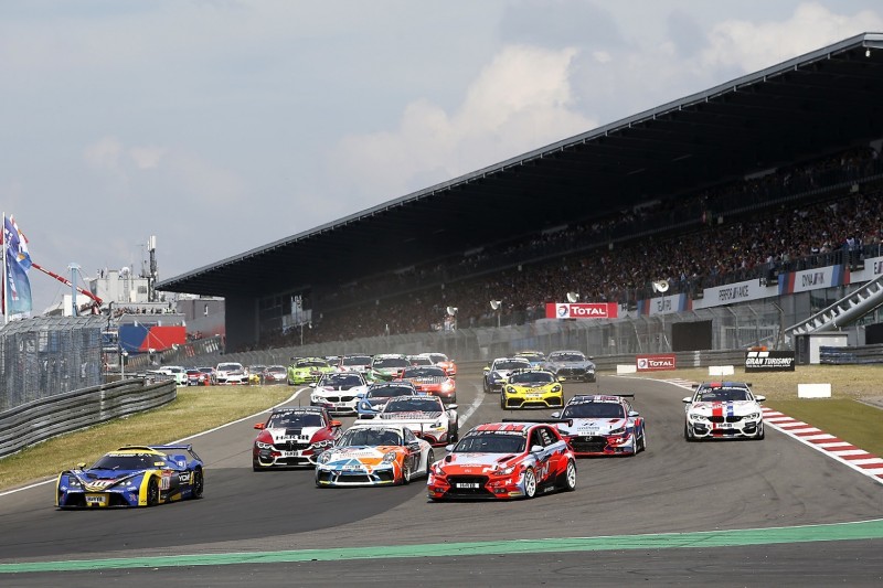 Nürburgring: Schon Anfang August erstes Rennen mit Zuschauern vor Ort