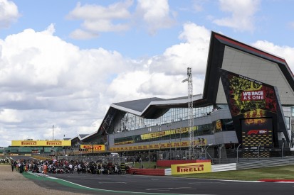 So kannst du das heutige Formel-1-Rennen in Silverstone LIVE verfolgen!