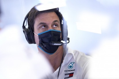 Toto Wolff: COVID-19-Tests "können schon unangenehm werden"