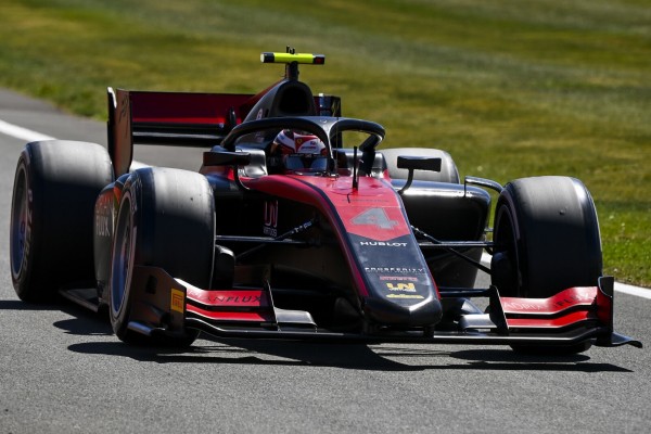 Formel 2 Silverstone 2020: Pole für Ilott - Gelbe Flagge stoppt Mick Schumacher