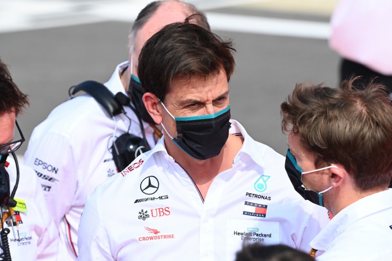 Toto Wolff unbesorgt über Mercedes-Strafe: "Sehen uns gerne vor Gericht"
