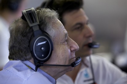 Todt zittert um Schumacher-Rekorde: Hamilton "bewundernswert"