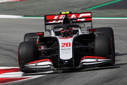 Haas-Fahrer begrüßen Überprüfung der Funkregel