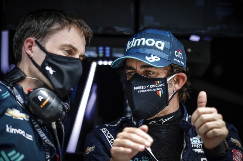 "Keine Primadonna": IndyCar-Bosse überschütten Alonso mit Lob