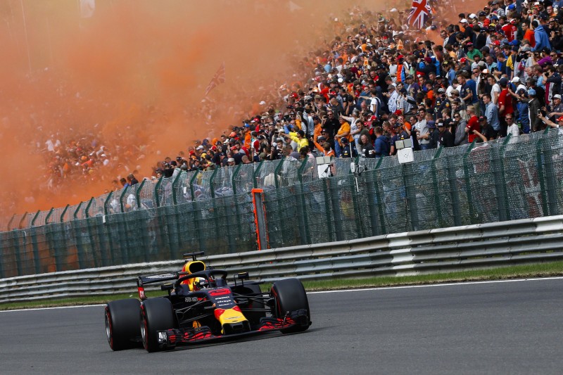 350 Euro Strafe: Verstappen-Fans aus Belgien zurückgeschickt