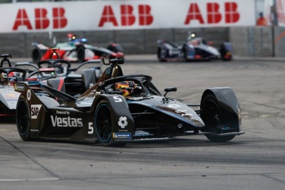 Mercedes will in der Formel E "konstant um Sieg kämpfen"