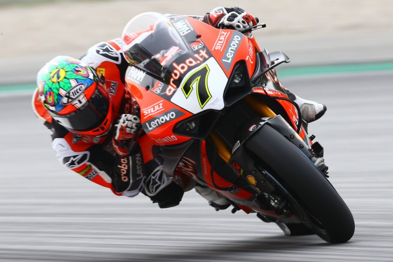 WSBK Barcelona: Davies feiert ersten Saisonsieg, Rea nicht auf dem Podium