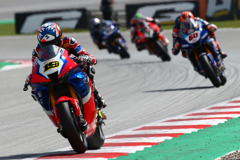 Führungs-Kilometer für Honda: Bautista-Highsider verhindert ersten Sieg